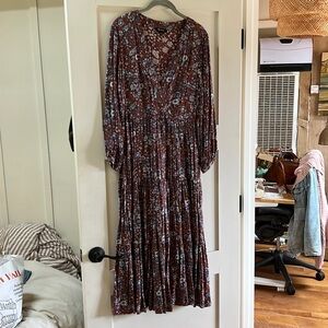 Madewell tiered maxi dress. Floral print brown and blue.